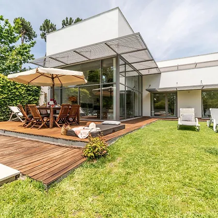 Villa Arriba Aroeira (Setubal)
